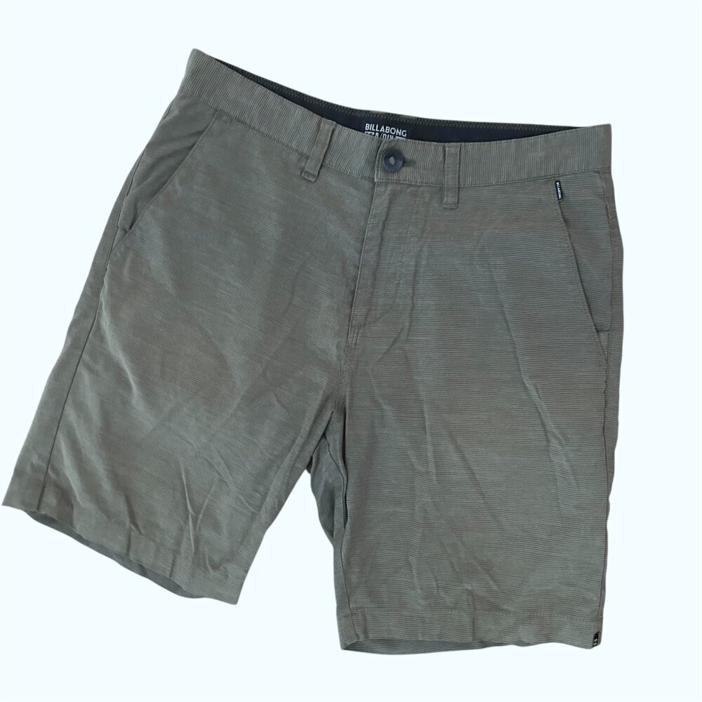 Billabong Crossfire Submersible Board Shorts Mens Size 30 Pockets Belted Casual